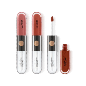Kit de lábios composto por 3 batons líquidos em duas etapas